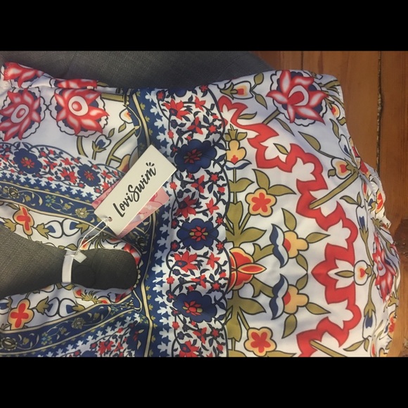 Bathing suit - Picture 3 of 3